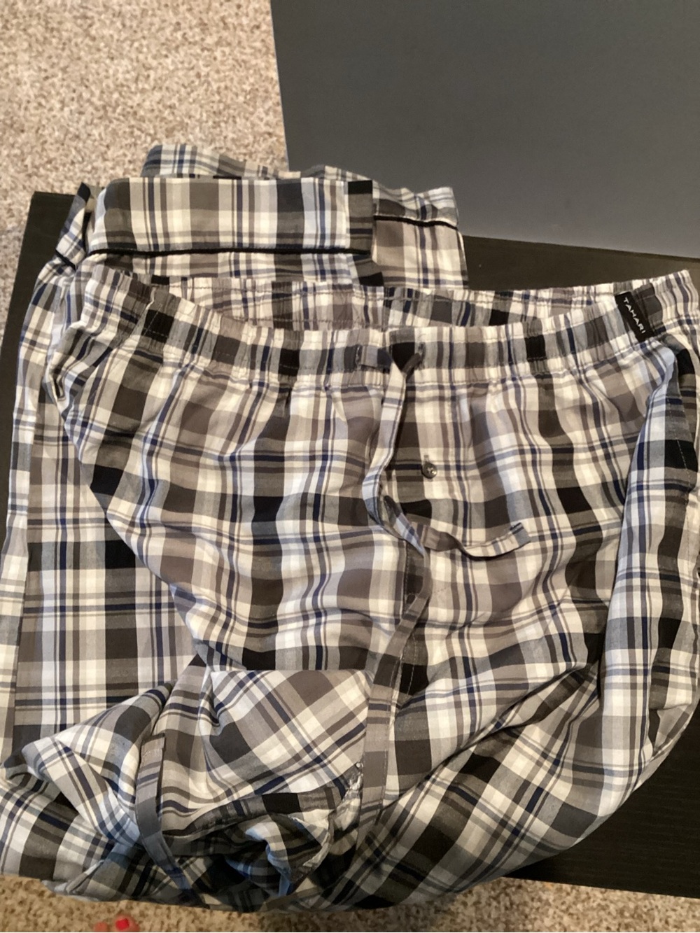 Tahari Black Gray and White Plaid Jogger Pants